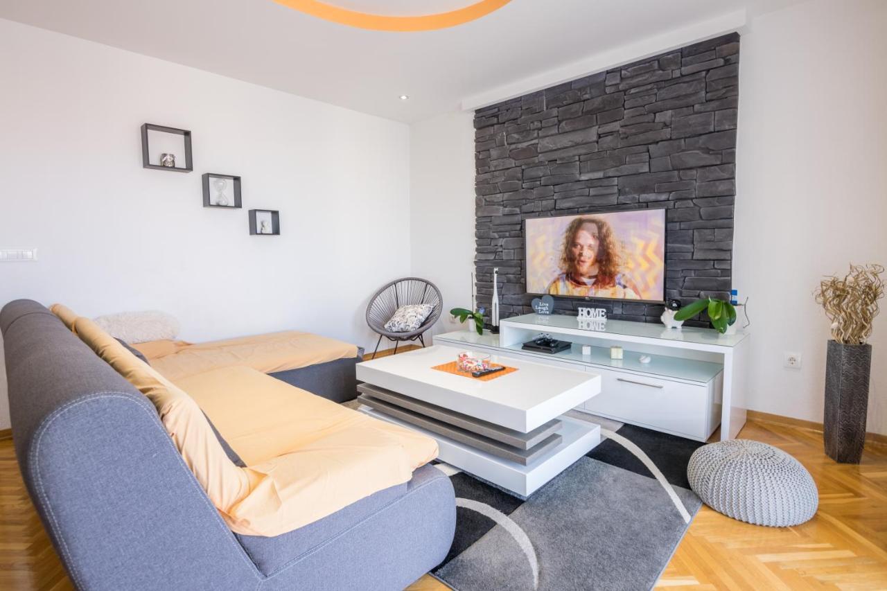 Apartman Petra Apartment Makarska Exterior photo
