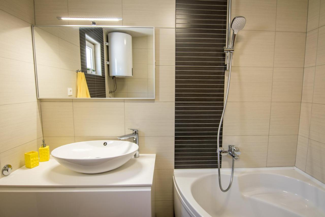 Apartman Petra Apartment Makarska Exterior photo